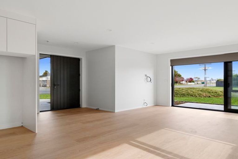 Photo of property in 2/67 Saint Andrews Terrace, Saint Andrews, Hamilton, 3200