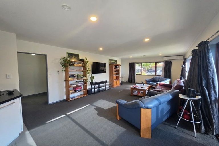 Photo of property in 16 Romana Crescent, Papamoa Beach, Papamoa, 3118