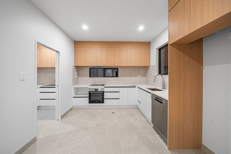 Photo of property in 169 Henwood Road, Westgate, 0814