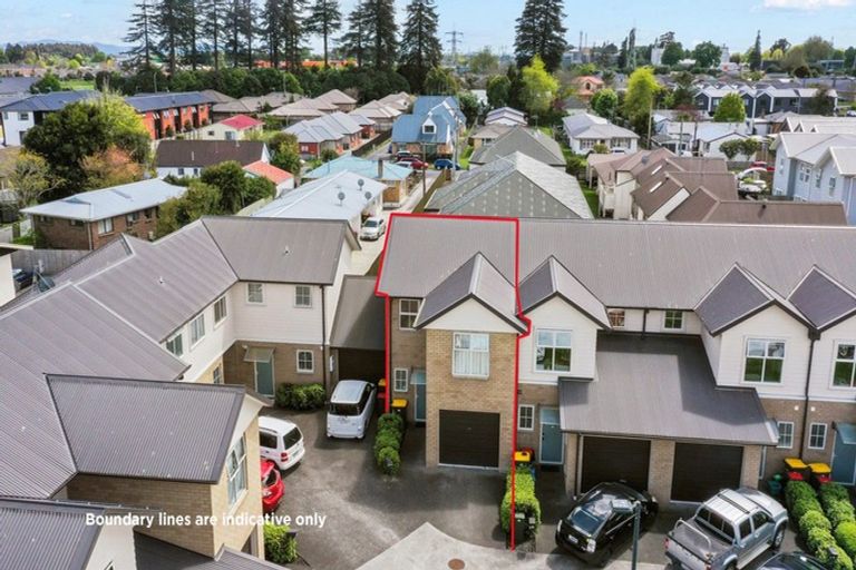 Photo of property in 71 Chiefs Court, Hamilton East, Hamilton, 3216