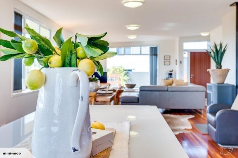 Photo of property in 53a The Esplanade, Westshore, Napier, 4110