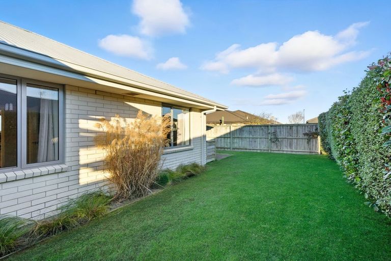 Photo of property in 18 Ridgeway Avenue, Rolleston, 7615