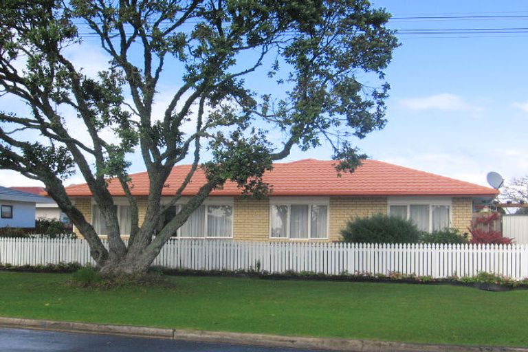 Photo of property in 7b Raumati Crescent, Onerahi, Whangarei, 0110