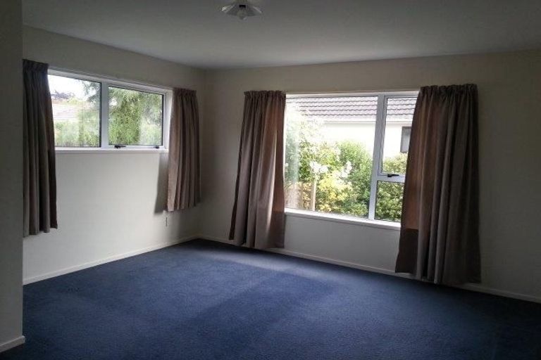Photo of property in 201 Avonhead Road, Avonhead, Christchurch, 8042