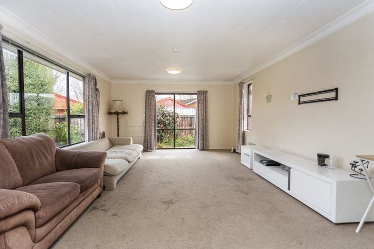 Photo of property in 1/16b Montclare Avenue, Ilam, Christchurch, 8041