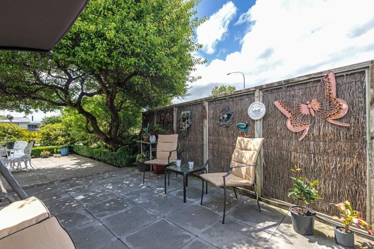 Photo of property in 120 Benmore Avenue, Cloverlea, Palmerston North, 4412