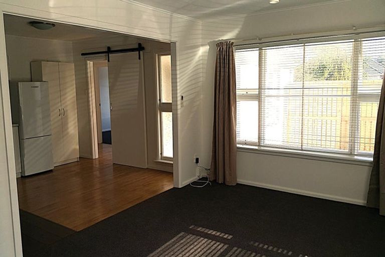 Photo of property in 120 Maidstone Road, Ilam, Christchurch, 8041