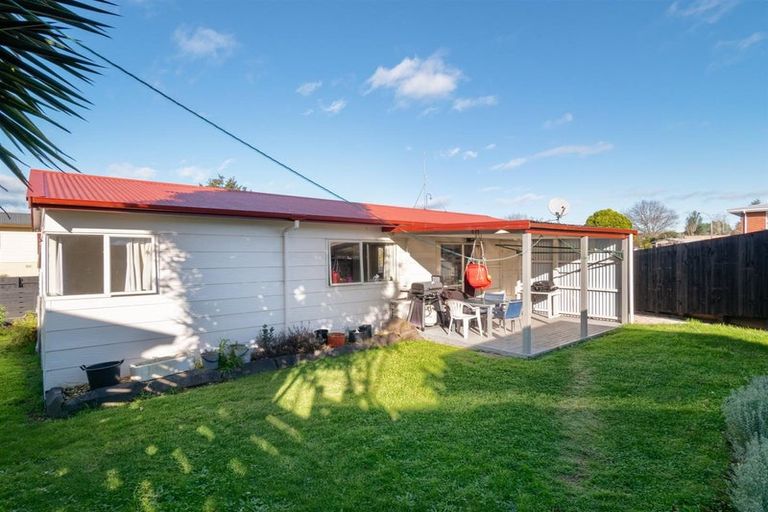 Photo of property in 14b Bayly Place, Te Puke, 3119