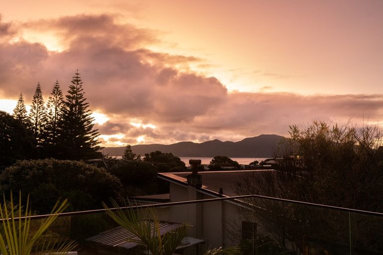 Photo of property in 129a Matatua Road, Raumati Beach, Paraparaumu, 5032