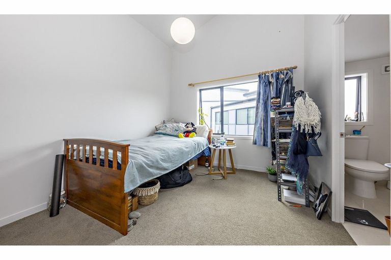 Photo of property in 301 Murphys Road, Flat Bush, Auckland, 2019
