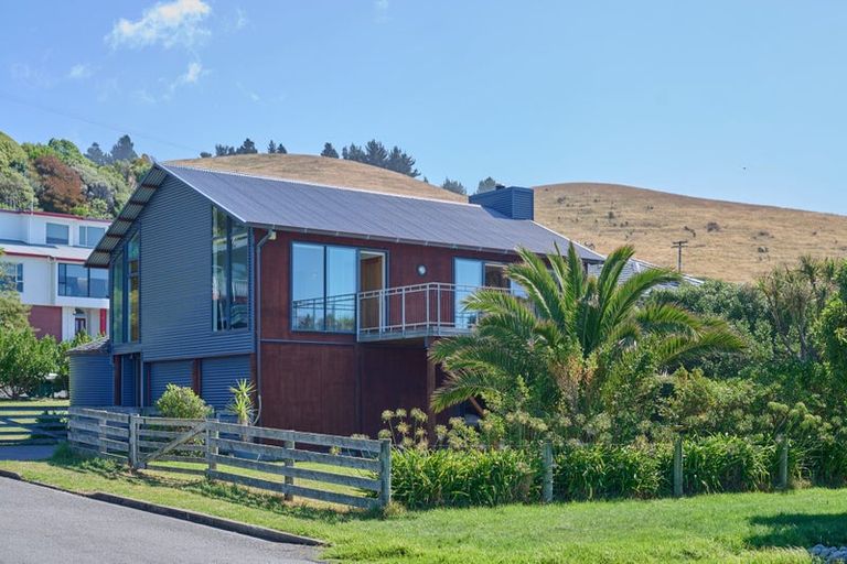 Photo of property in 2 Buxton Place, Gore Bay, Cheviot, 7383