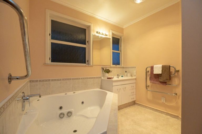 Photo of property in 280 College Street, West End, Palmerston North, 4410