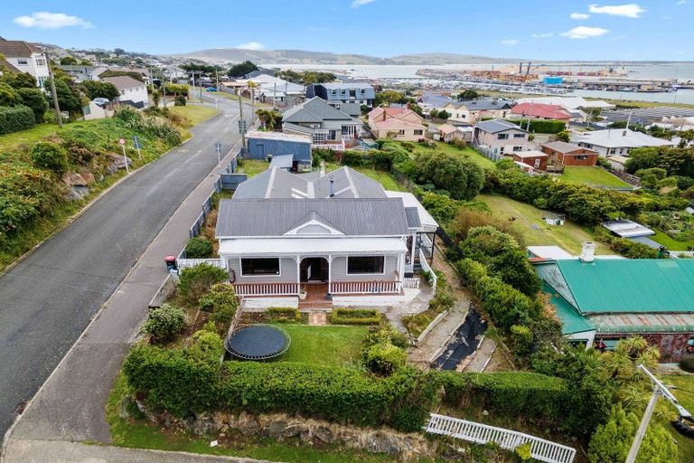 Photo of property in 67 Palmer Street, Bluff, 9814