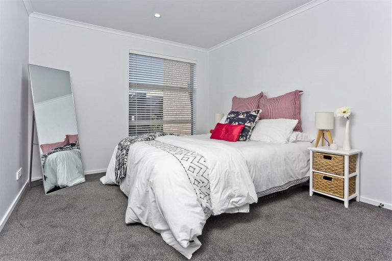 Photo of property in 76 Bomb Point Drive, Hobsonville, Auckland, 0616
