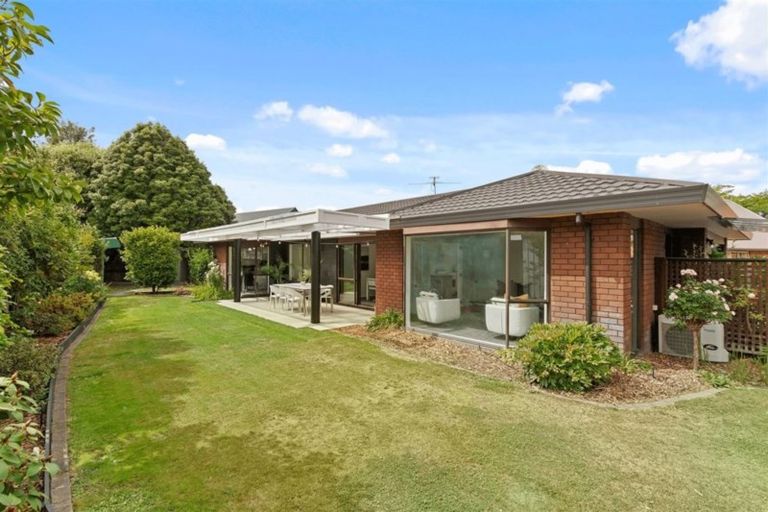 Photo of property in 63 Kedleston Drive, Avonhead, Christchurch, 8042