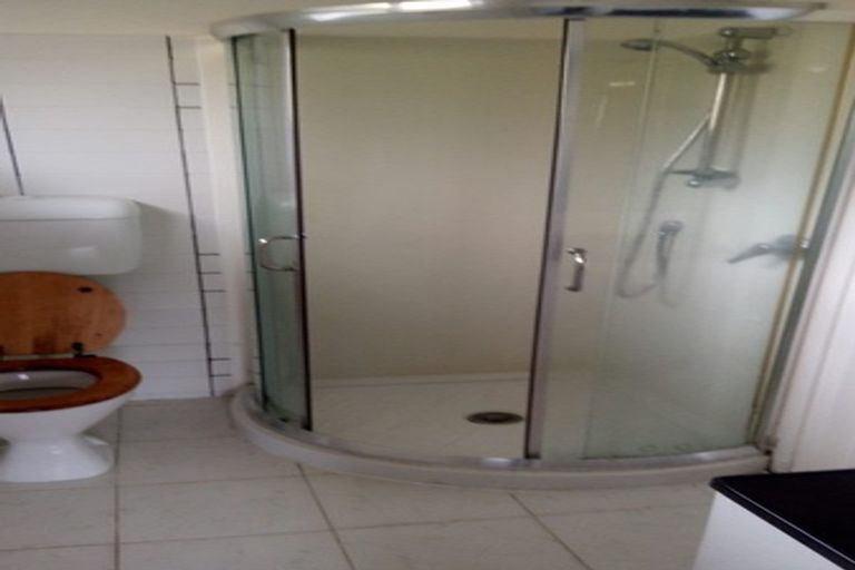 Photo of property in 17 Taurus Crescent, Beach Haven, Auckland, 0626