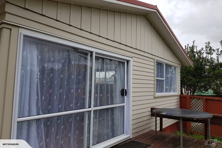 Photo of property in 18 Normandy Place, Henderson, Auckland, 0610