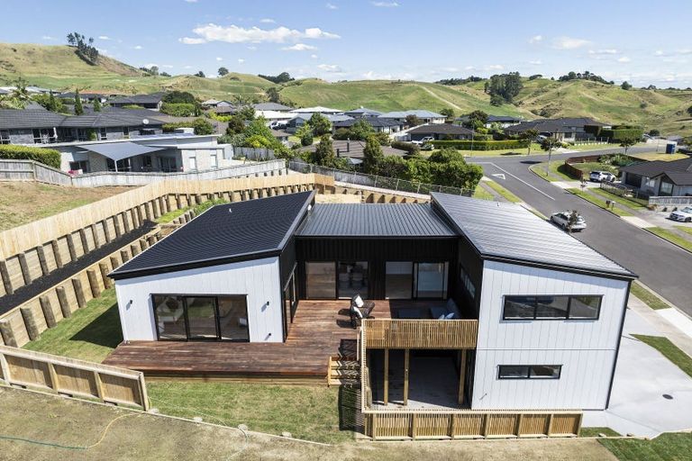 Photo of property in 12 Bob Carter Place, Welcome Bay, Tauranga, 3175