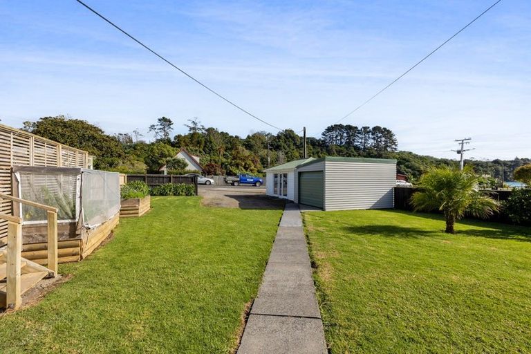Photo of property in 42 Whakapaki Street, Urenui, 4375