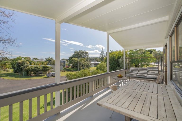 Photo of property in 37 Oyster Drive, Cooks Beach, Whitianga, 3591