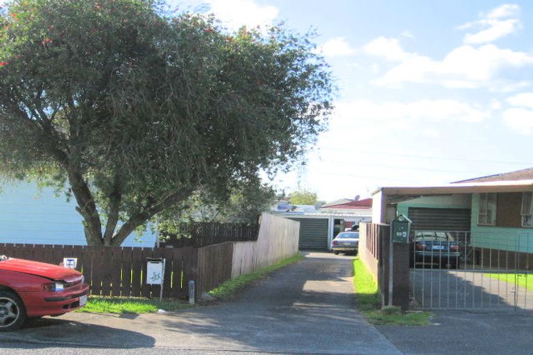 Photo of property in 1/26a Boundary Road, Clover Park, Auckland, 2019