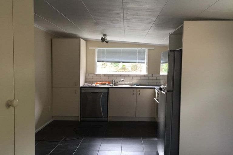 Photo of property in 106 Akatarawa Road, Birchville, Upper Hutt, 5018