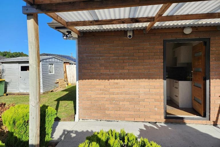 Photo of property in 12 Cheviot Street, Mangere East, Auckland, 2024