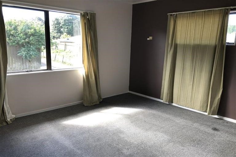 Photo of property in 16b Whitford Avenue, Mount Wellington, Auckland, 1060