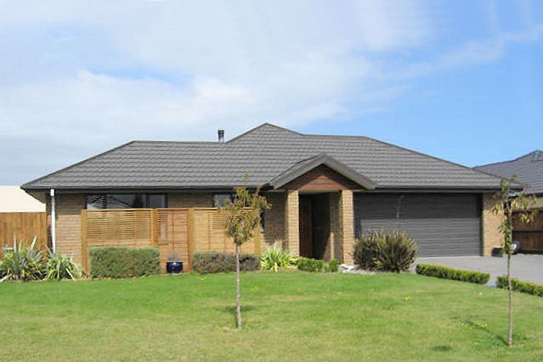 Photo of property in 12 Matisse Close, Rolleston, 7614