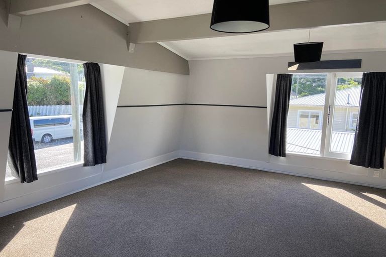 Photo of property in 54 Holland Street, Wainuiomata, Lower Hutt, 5014