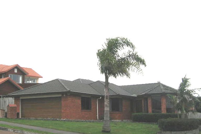 Photo of property in 41 San Bernadino Drive, Henderson, Auckland, 0612