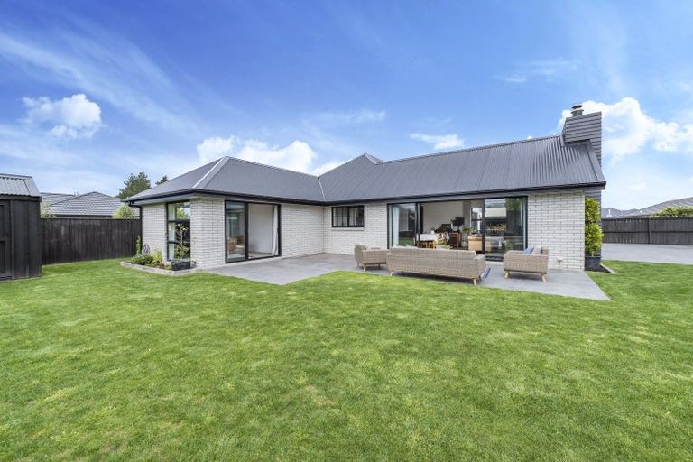 Photo of property in 17 Newbrook Terrace, Darfield, 7510