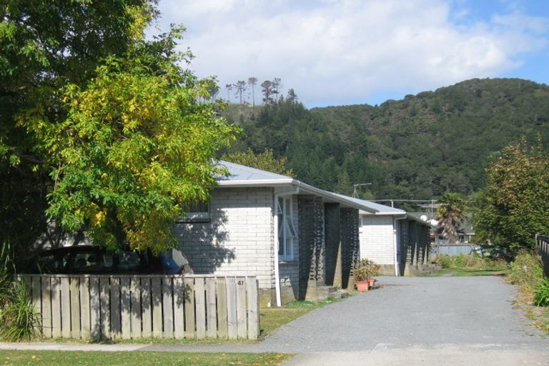 Photo of property in 41 Seddon Street, Wallaceville, Upper Hutt, 5018