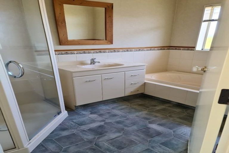 Photo of property in 194a Kihikihi Road, Te Awamutu, 3800