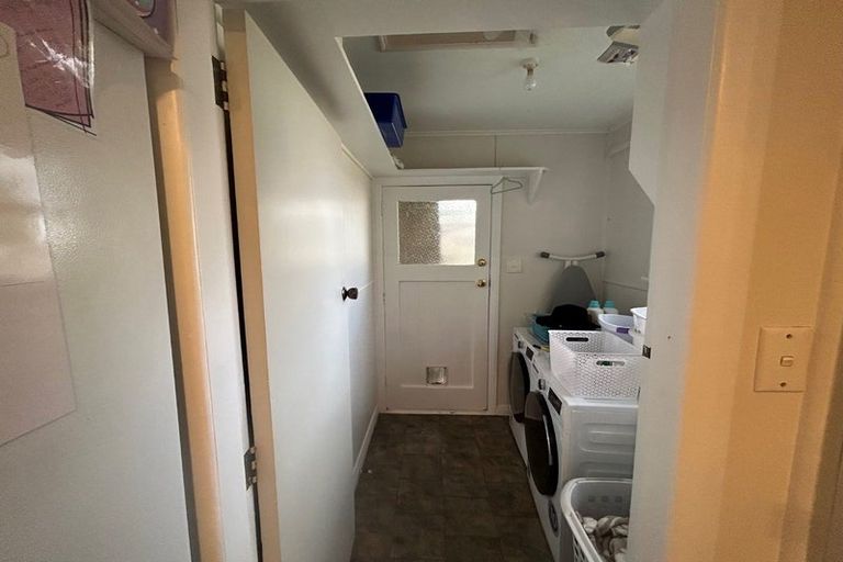 Photo of property in 38 Rawlings Street, Bader, Hamilton, 3206