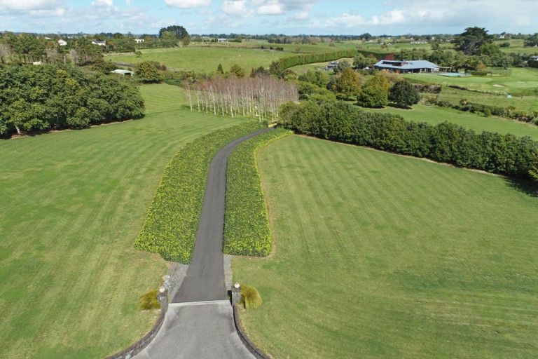 Photo of property in 80a Blackbridge Road, Karaka, Papakura, 2580