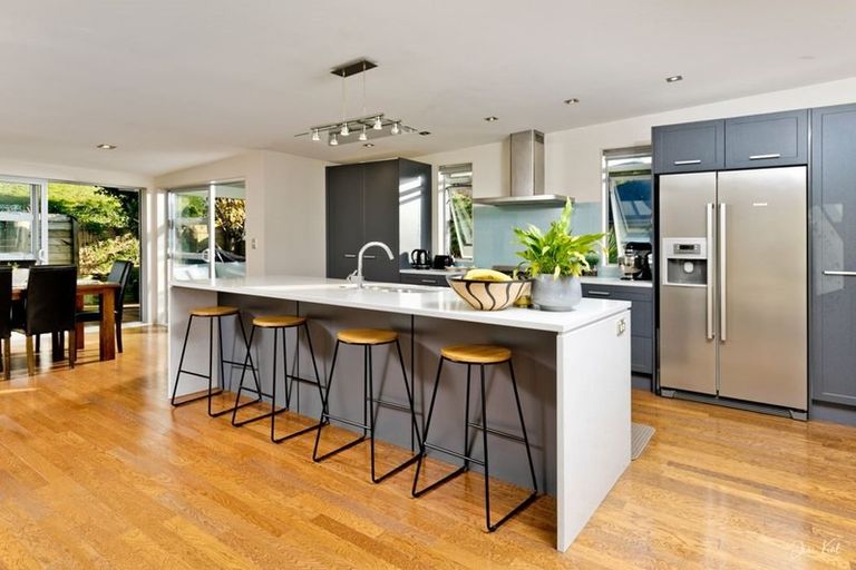 Photo of property in 51 Bannings Way, Hobsonville, Auckland, 0618