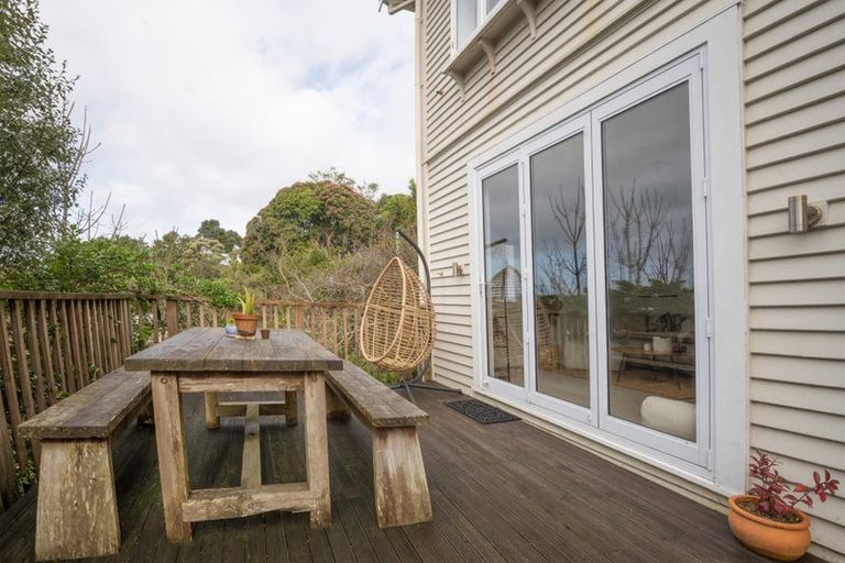 Photo of property in 28 Whaui Street, Vogeltown, Wellington, 6021