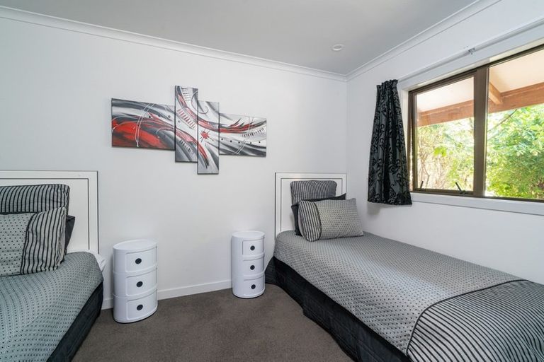 Photo of property in 10 Tangitu Street, Motuoapa, 3382