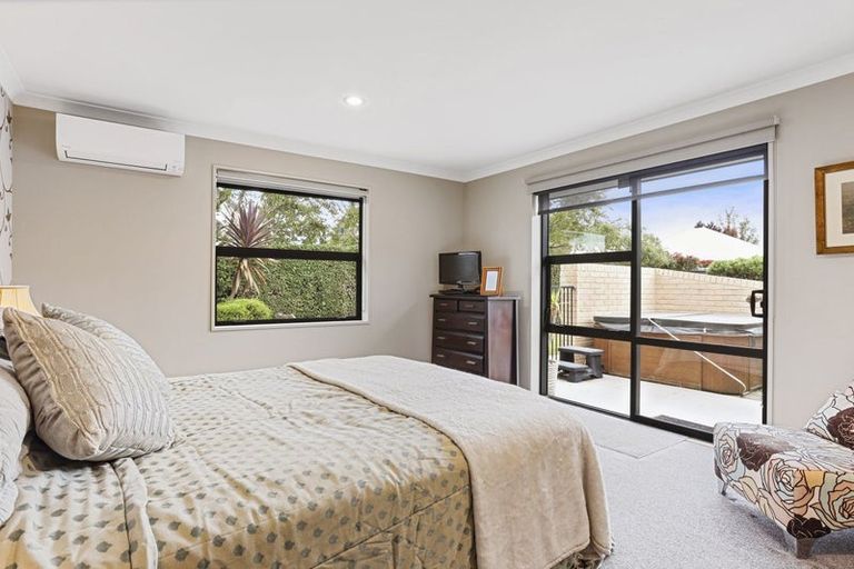 Photo of property in 49 Oakwood Drive, Rangiora, 7400