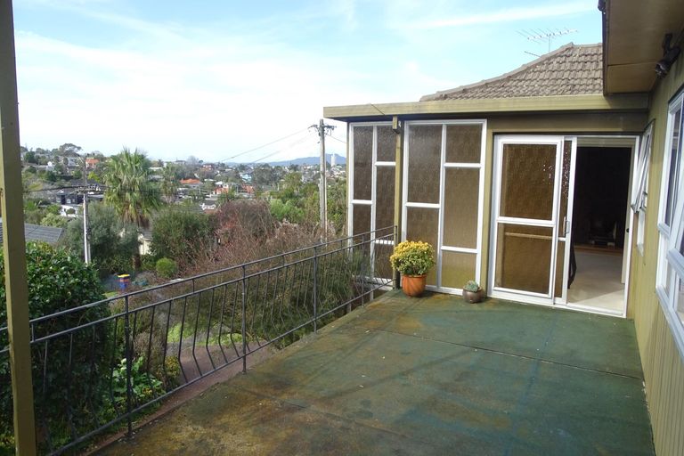 Photo of property in 8 Lanark Street, Milford, Auckland, 0620