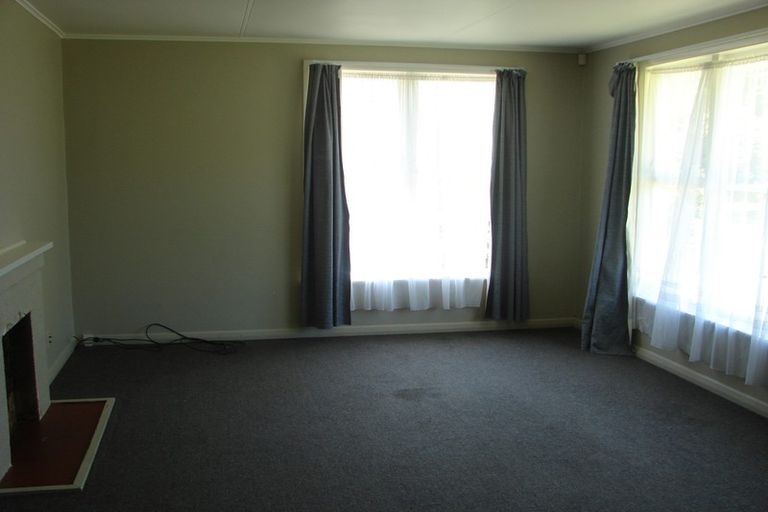 Photo of property in 39 Kenney Crescent, Fairfield, Hamilton, 3214