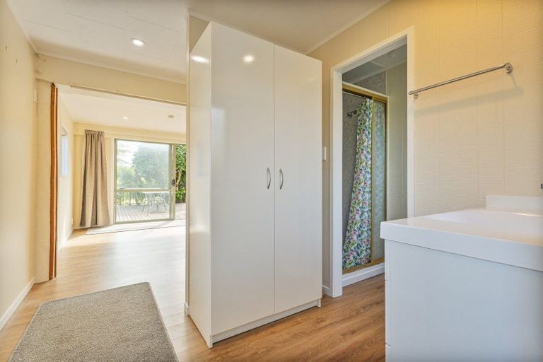 Photo of property in 13 Tairua Heights, Tairua, 3508