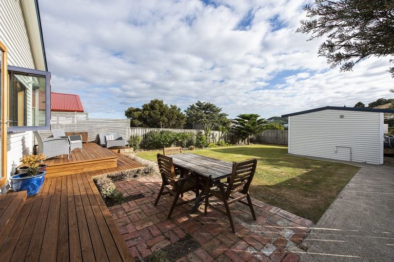 Photo of property in 37 Athens Street, Miramar, Wellington, 6022