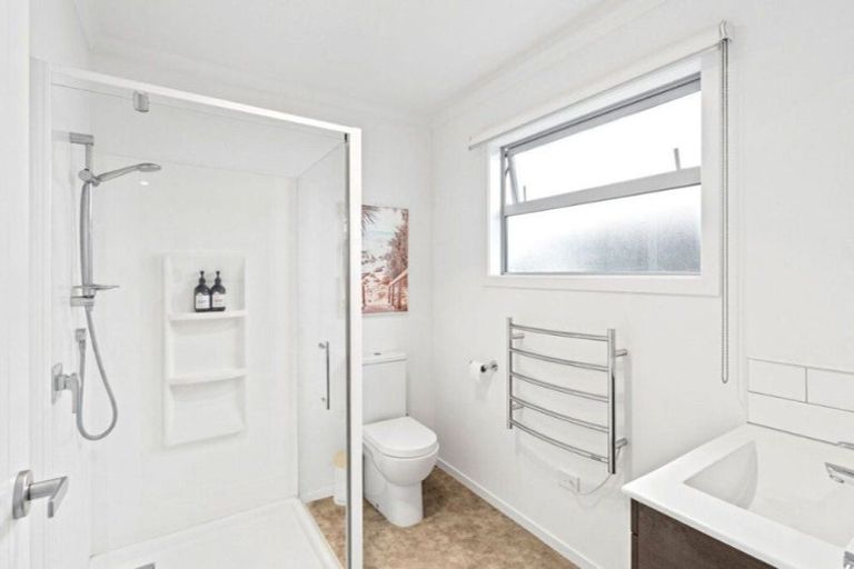 Photo of property in 17 Forbes Road, Foxton Beach, Foxton, 4815
