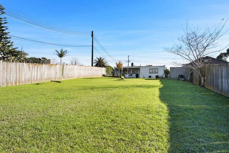 Photo of property in 156 Titirangi Road, New Lynn, Auckland, 0600