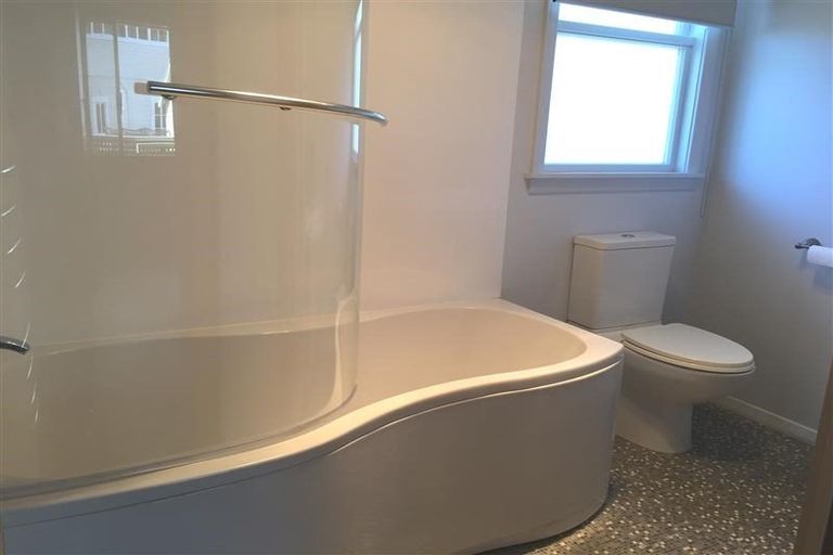 Photo of property in 3 Brougham Street, Nelson South, Nelson, 7010