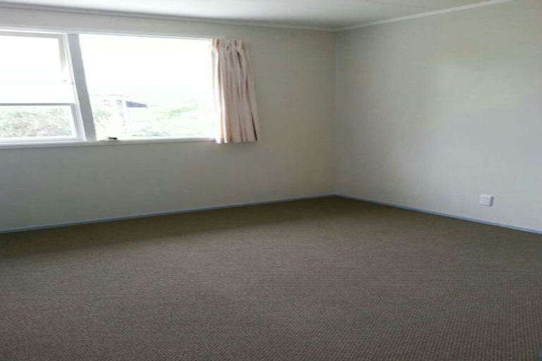 Photo of property in 9 Long Bay Drive, Torbay, Auckland, 0630