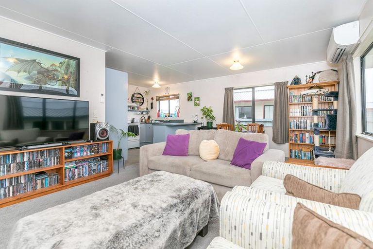 Photo of property in 15 Lloyd Drive, Nawton, Hamilton, 3200