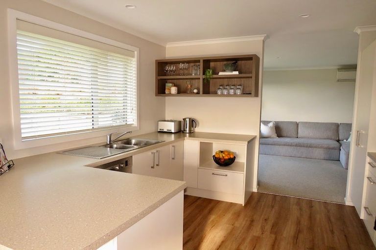 Photo of property in 10 Catherine Road, Mapua, 7005